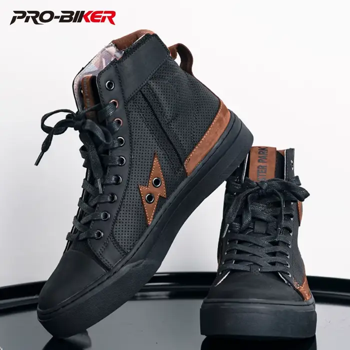 Bottes de cuir robustes pour motocyclistes pour homme et femme résistantes à l'usure et respirantes pour randonnées et équitation
