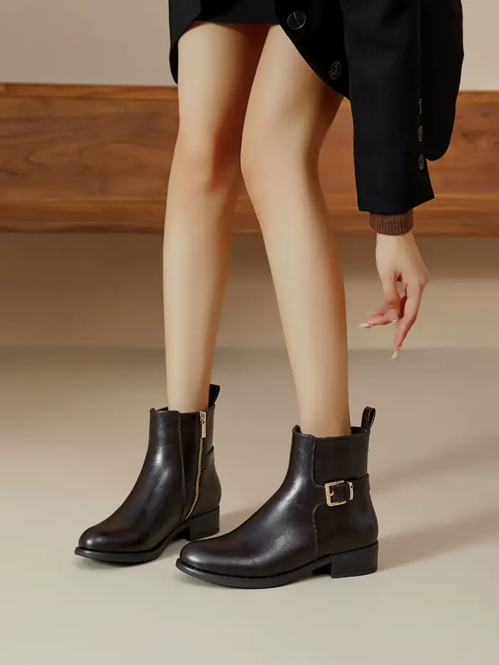 Nouvelles bottes Chelsea courtes pour femmes