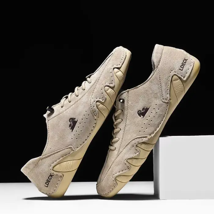 Bottes de moto pour hommes tendance cool résistantes à l'usure imperméables chaussures décontractées jogger en plein air sport légères