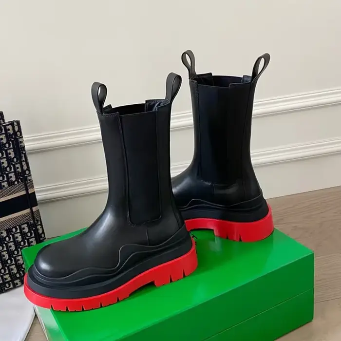 Bottes Chelsea en cuir véritable pour femmes, collection 2026, bout rond, talon plat, mi-bottes, grande taille, mode printemps automne, à la mode, élégance, confort, design unique