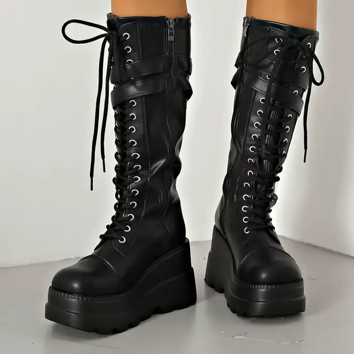 Bottes de moto style punk sombre à talon épais avec boucle de ceinture