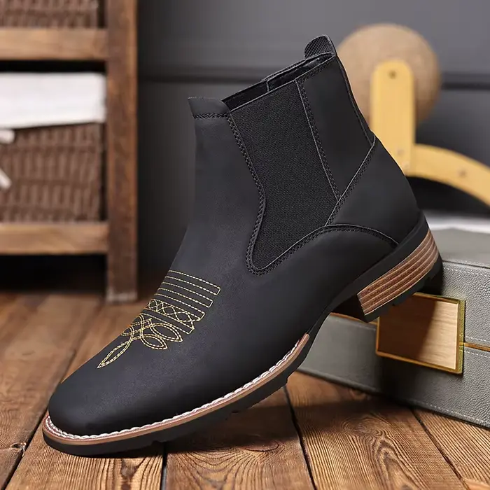 Bottines brodées à la mode pour hommes