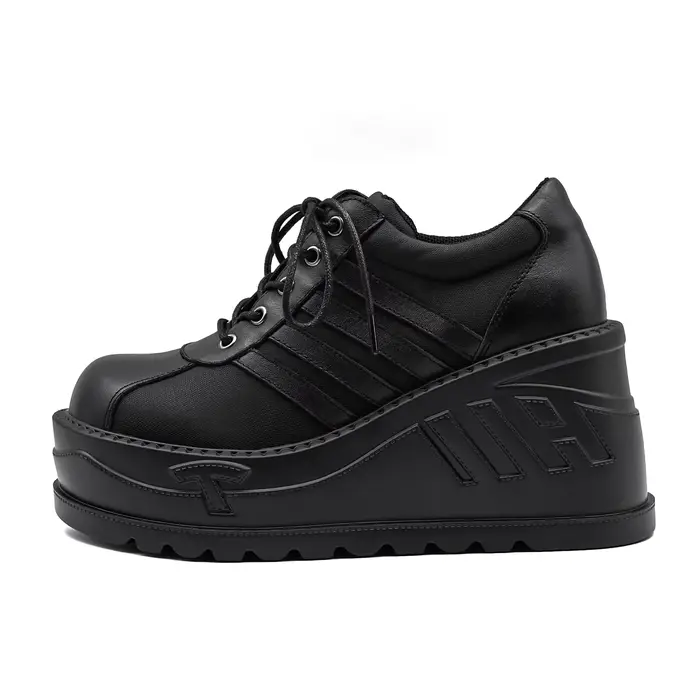 Bottes gothiques à semelles compensées pour femmes style punk plateforme haute occassions spéciales et mode automne-printemps