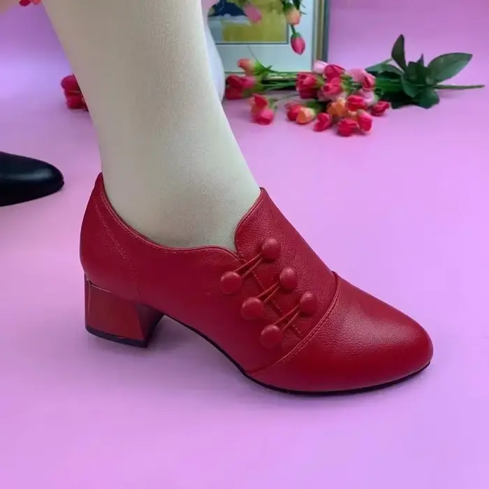 Bottes pour femmes 2025 nouvelles chaussures en cuir décontractées