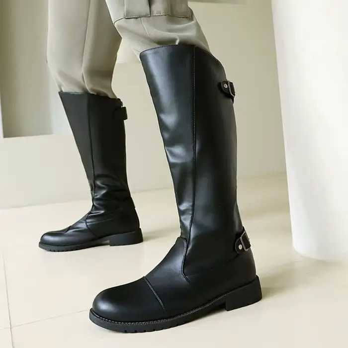 Bottes hautes pour hommes avec boucle de ceinture