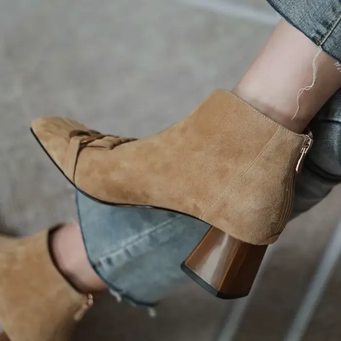Bottines en daim de mouton pour femme