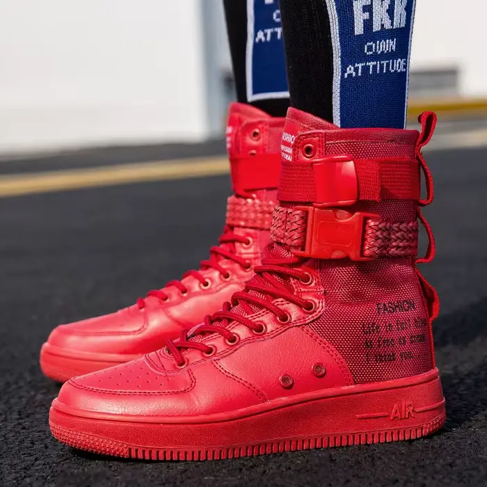 Style Punk Orange bottes hautes Couple Streetwear boucle sangle Designers chaussures hommes