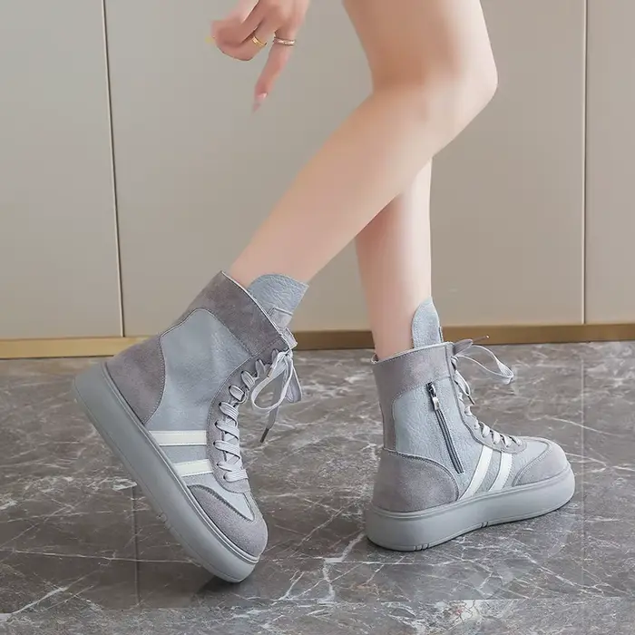 Bottes de travail légères et confortables à fond plat
