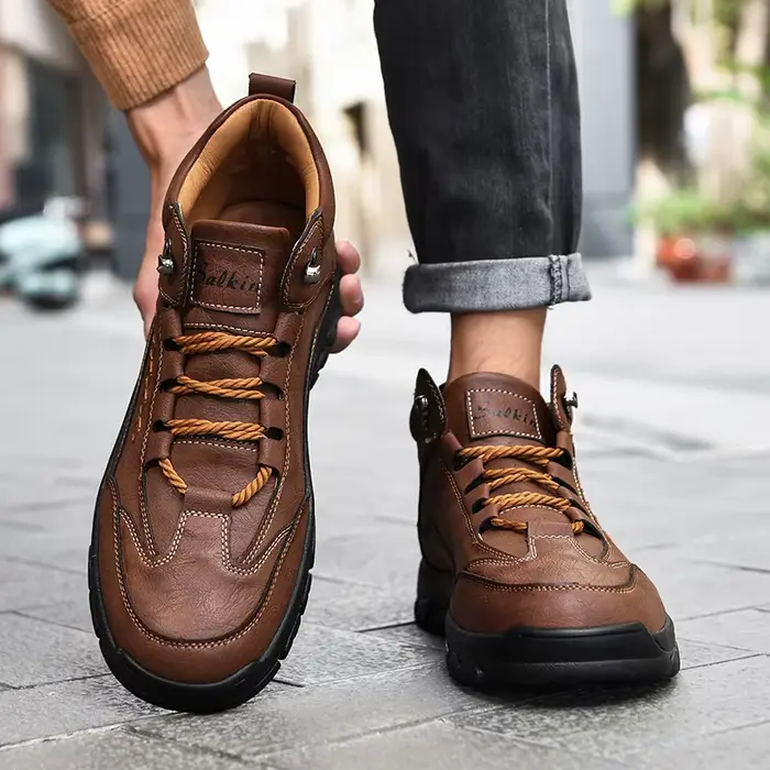 Bottes montantes à bout rond pour hommes