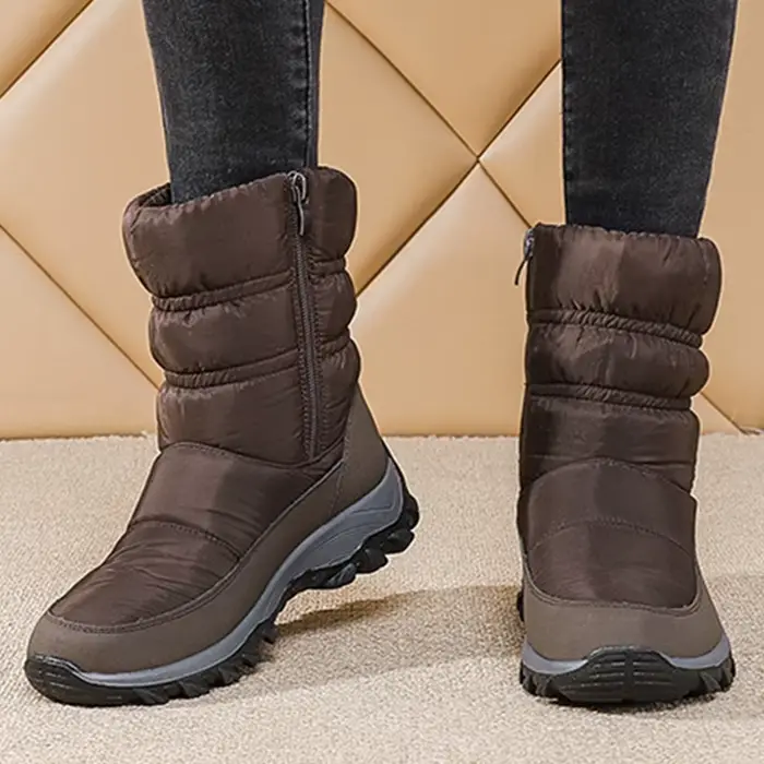 Bottes de neige pour femmes faites à la main, doublure en peluche courte, talon bas, cuir robuste, pour hiver et événements spéciaux