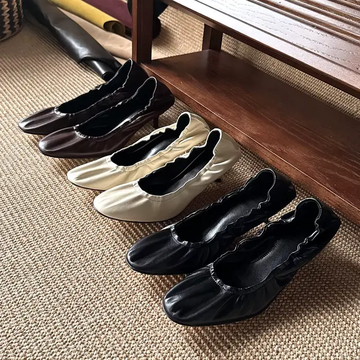 Nouvelles Chaussures Simples Commuter à Talon Chat Rond Français 2026 pour Femmes avec Escarpins Pliables