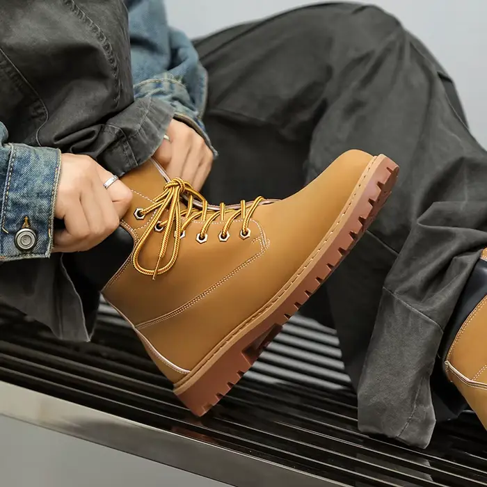 Bottes hautes en cuir STRONGSHEN pour hommes robustes et élégantes, bottes jaunes et noires antidérapantes à lacets pour printemps automne occasions spéciales