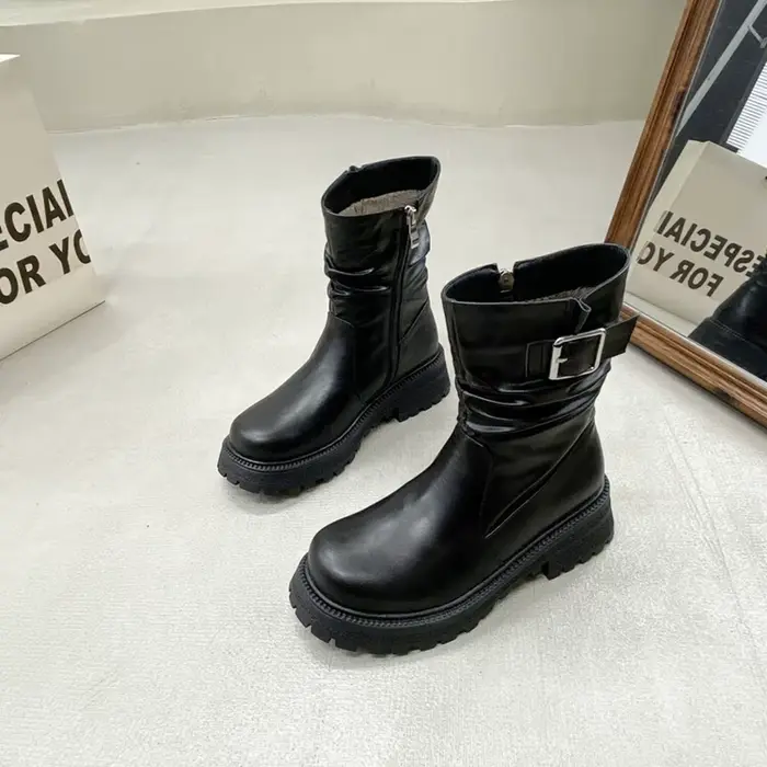 Bottines à bout rond et fermeture éclair latérale pour femmes