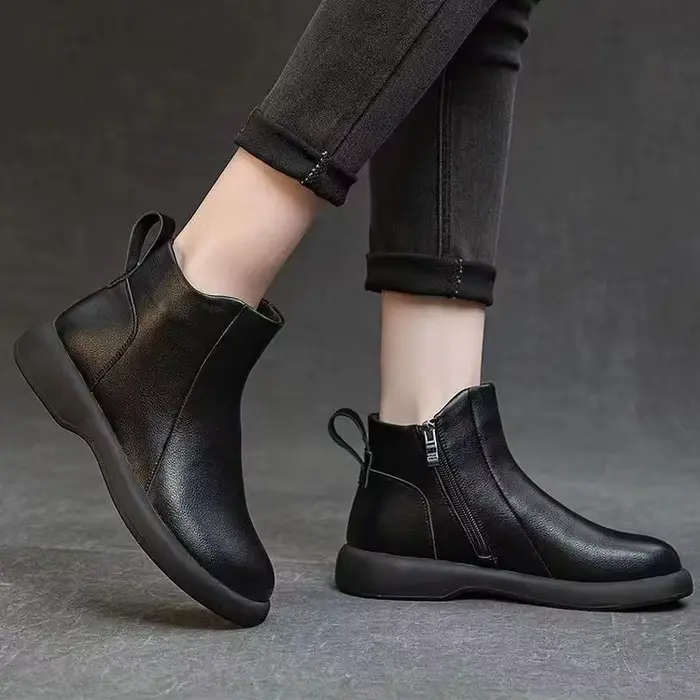 2025 nouvelles bottines à fermeture éclair latérale pour femmes-bottes Chelsea à semelle épaisse Sty