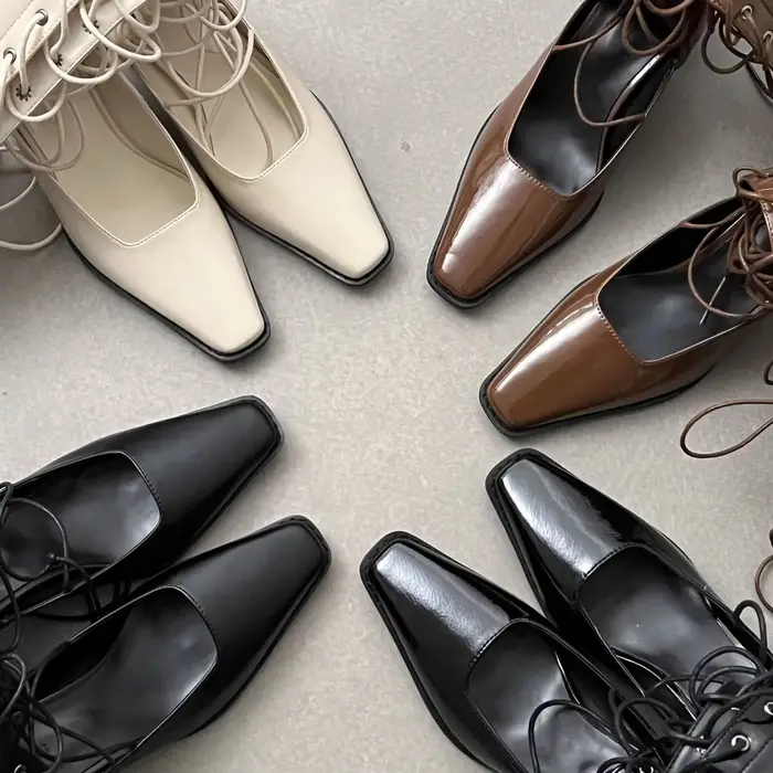 Bottes hautes ajourées pour femmes