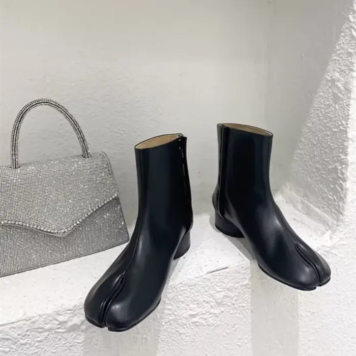 Bottes à talon bas en cuir véritable pour femme