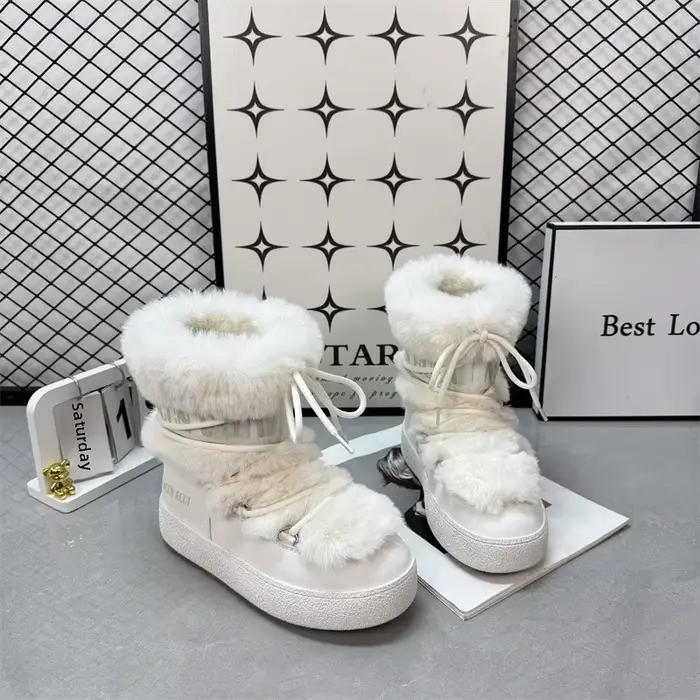 Bottes de neige doublées en polaire pour femmes, résistantes au froid et à l'usure, antidérapantes, élégantes pour les occasions hivernales