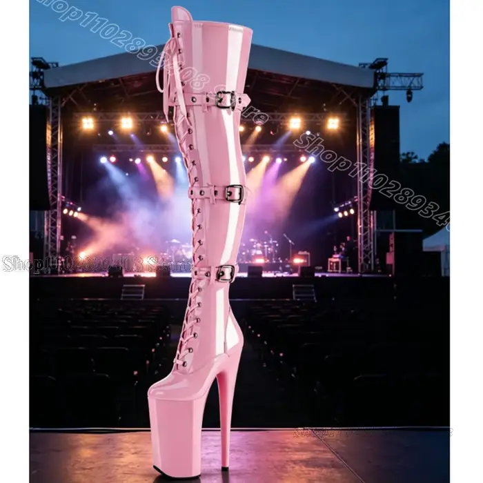 Bottes sexy à plateforme rose avec boucle