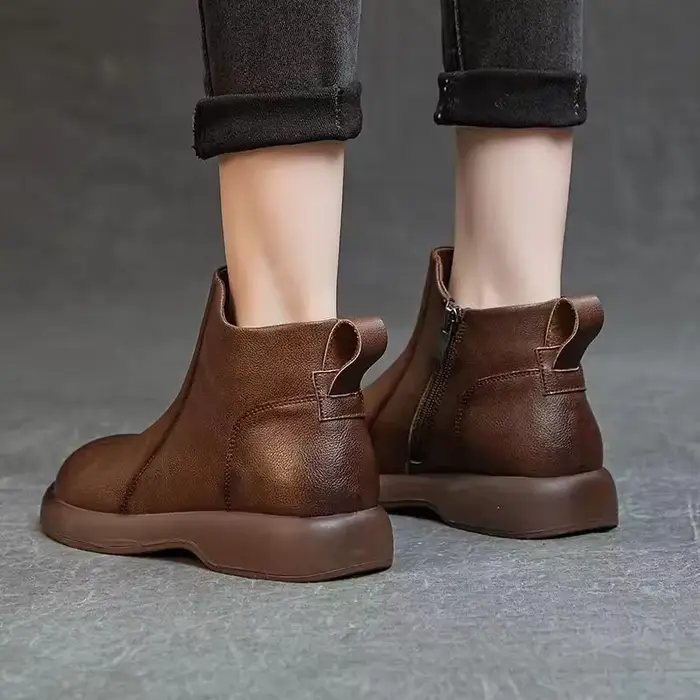 Bottines en cuir à bout rond pour femmes