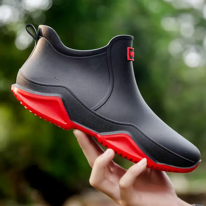 Chaussures de pluie tendance pour homme