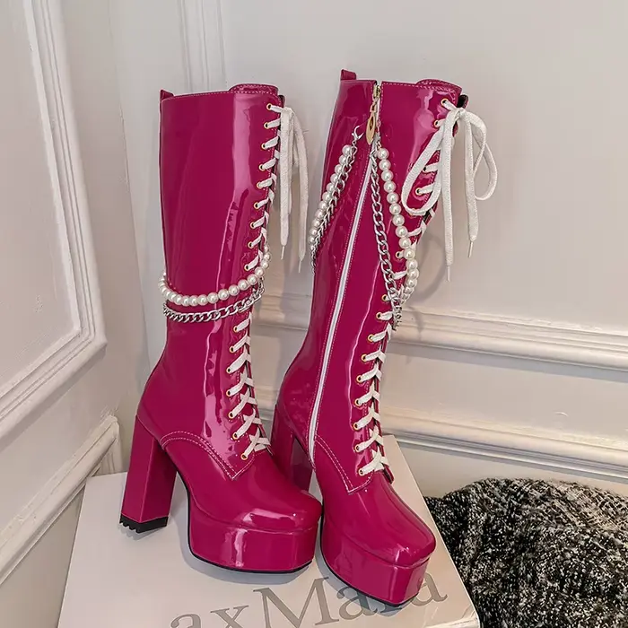 Bottes de moto en cuir verni brillant, Super plate-forme, talon épais, chaîne en métal, chaîne de pe