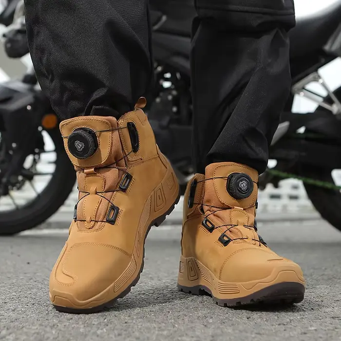 Bottes de moto pour hommes et femmes