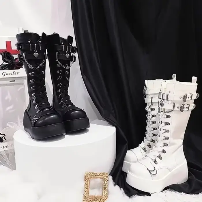 Bottes de moto à plateforme pour femmes, chaussures à semelles compensées, hautes, noires, à lacets, style punk, gothique, pour printemps automne