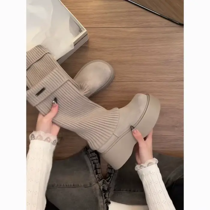 Nouvelles bottes décontractées pour femmes à semelle épaisse