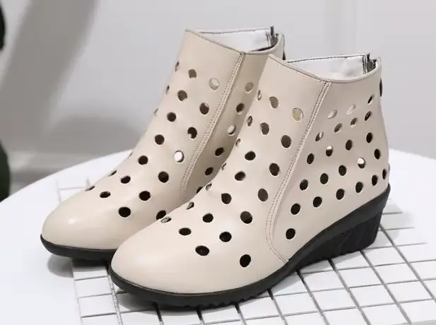 Bottes de printemps et d'été pour femmes, chaussures à talons compensés, bottes de rinçage, bottes c