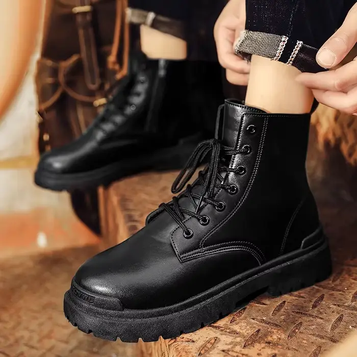 Automne hiver noir hommes motards bottes Style britannique en cuir bottines pour homme mode décontracté haut moto