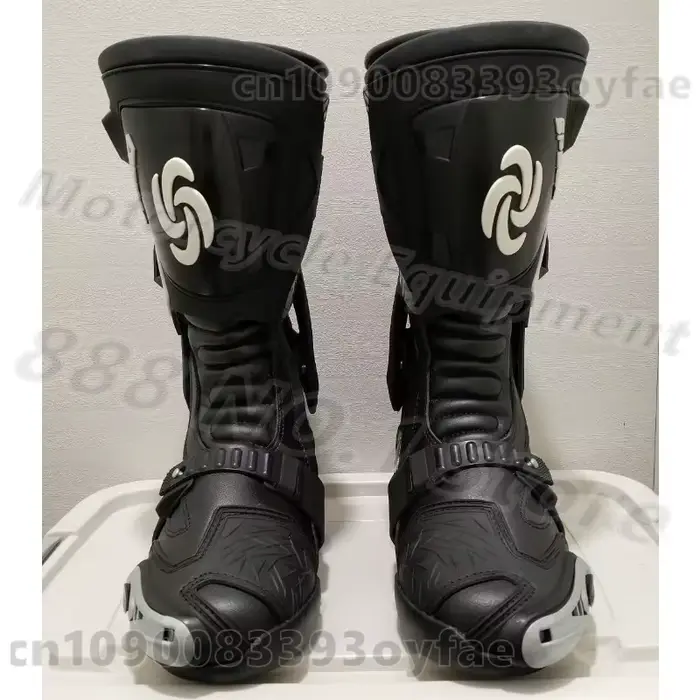 Bottes de motocross 2026 pour hommes et femmes protection cheville étanche caoutchouc mi-mollet embout métallique pour randonnée urbaine et courses tout-terrain