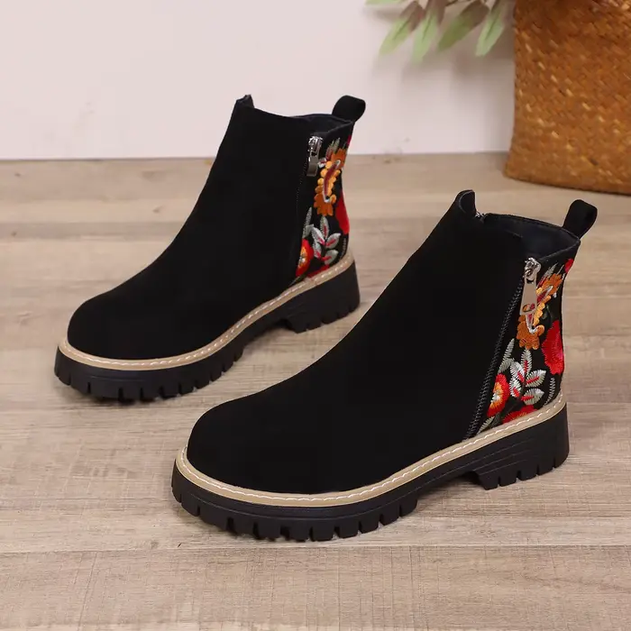 Bottines Chelsea noires en daim brodées de fleurs colorées pour femme, bottines courtes classiques à