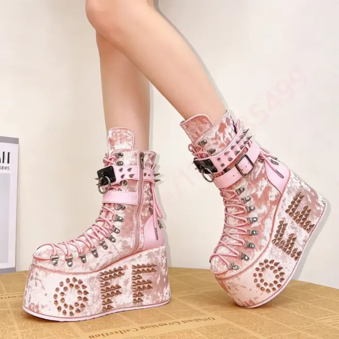 Nouvelles Bottes Plateformes Rose Velours à Lanières 2026