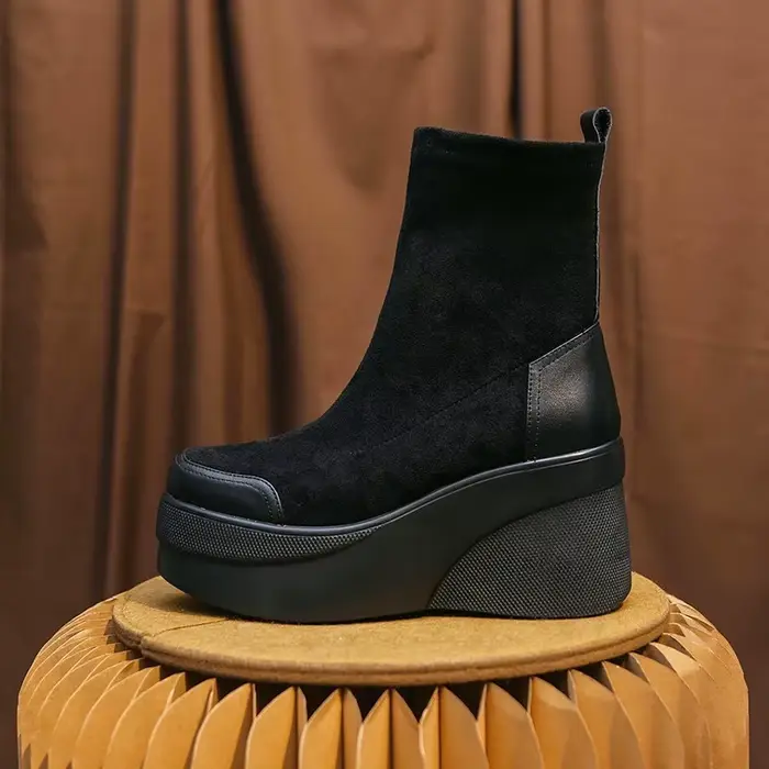 Bottines à plateforme courte pour femmes, chaussures épaisses, élégantes, rinçage, noir, bas prix, a