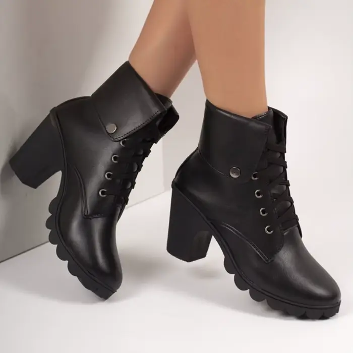 Bottes pour femmes à la mode décontractées de saison, à semelle épaisse, couleur unie, confortables,