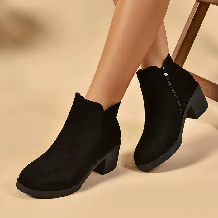Bottines en faux daim élégantes pour femmes, talons carrés, hauteur cheville, semelle en caoutchouc, doublure en peluche courte, pour les saisons froides et occasions spéciales