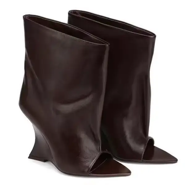 Bottes courtes à talons hauts et bout pointu pour femme