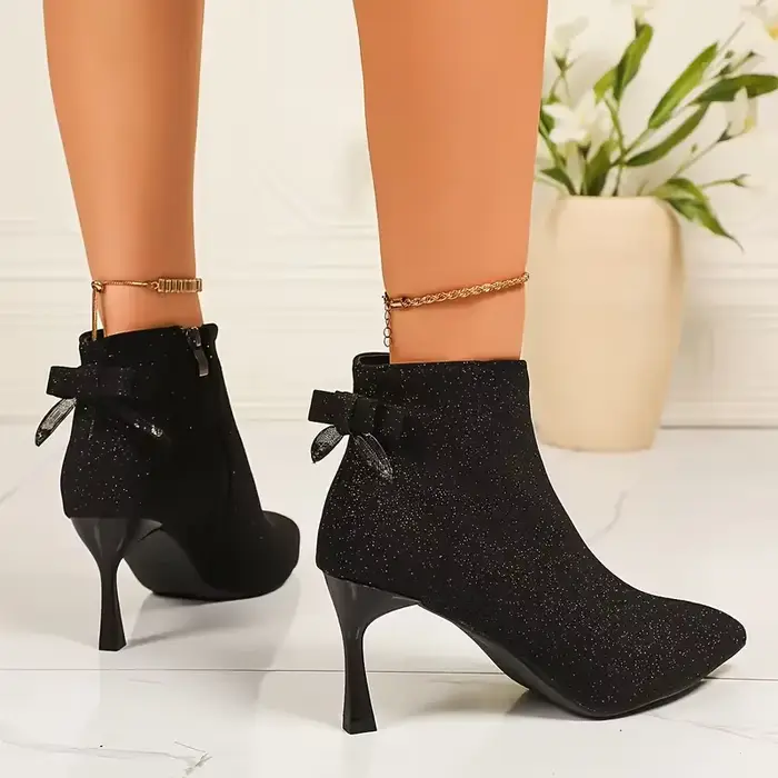 Nouvelles bottes courtes pour femmes élégantes à bout pointu avec talons fins pour automne et hiver occasions spéciales et quotidienne