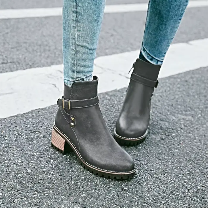 Bottines à la cheville vintage en patchwork de cuir pour femmes, talon bas, semelle en caoutchouc, automne hiver, pour toutes les occasions