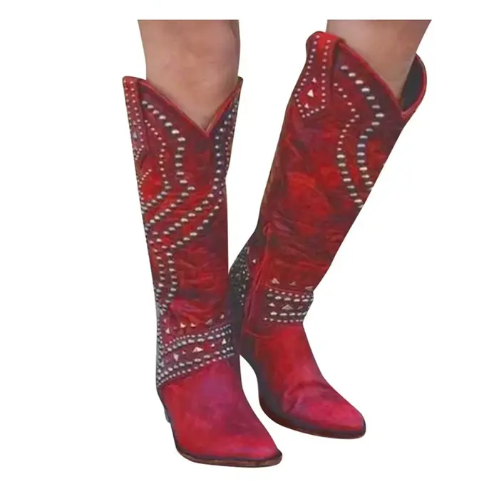 Bottes à tube long pour femmes d'automne et d'hiver avec rivets au talon moyen et rivets 40-43 dans 