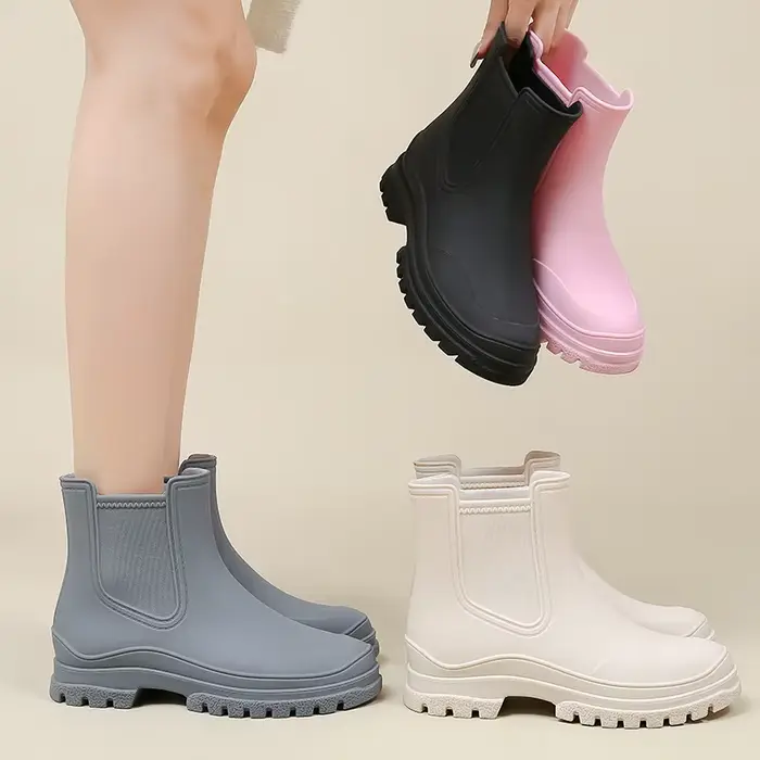 Bottines de Pluie Antidérapantes pour Femmes Chaussures de Pêche Jardinage Caoutchouc Imperméables Bottes Chelsea Occasions Spéciales