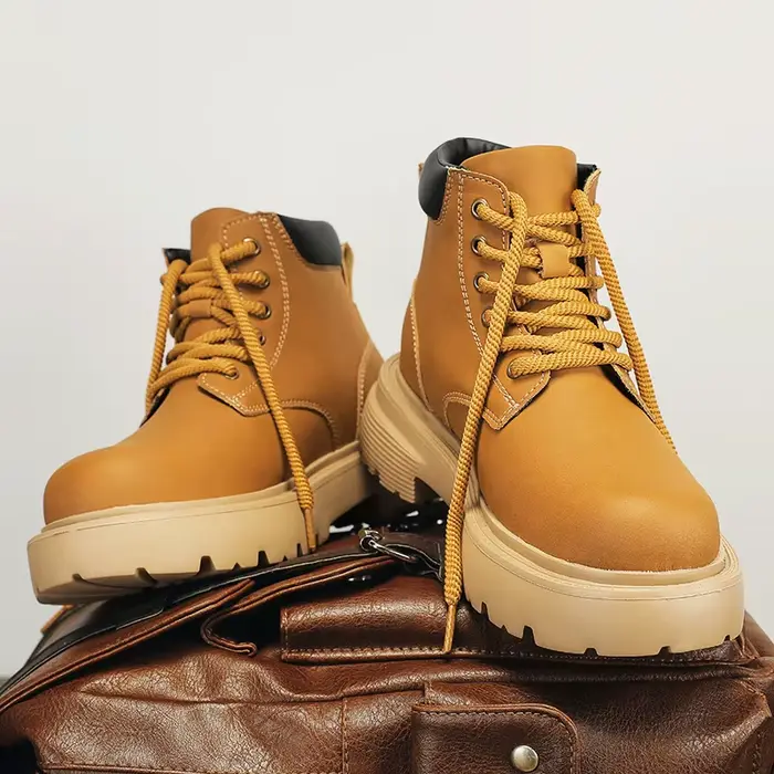 Bottes hommes bottes hautes hommes chaussures en cuir hiver mode peluche chaussures chaudes baskets d'extérieur à lacets bottines antidérapantes mâle