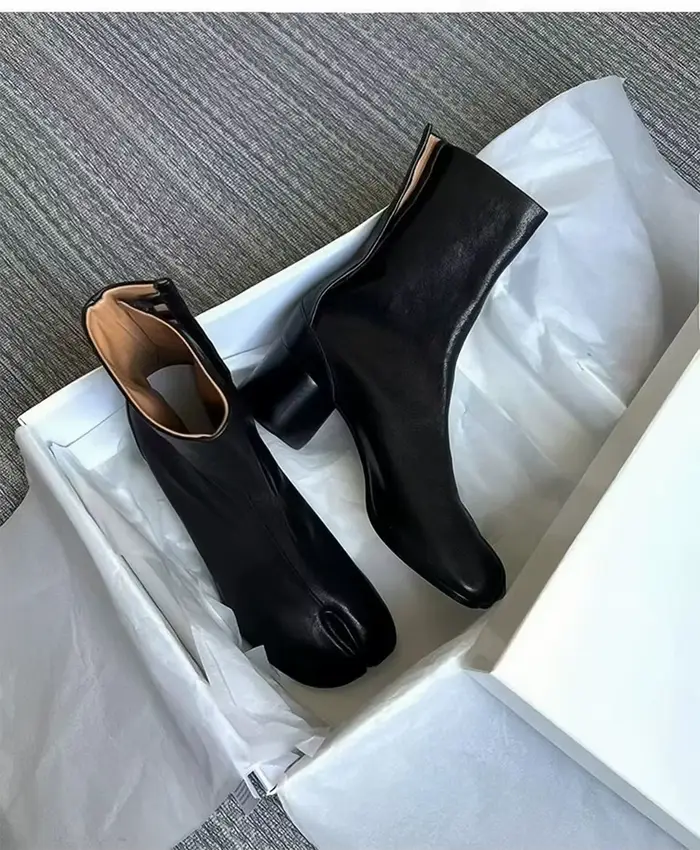 Bottines Tabi à Bout Fendu Femme Style Britanique Cuir Véritable Talon Carré Occasions Spéciales