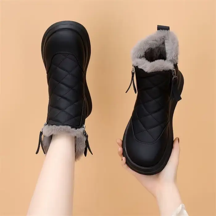 Bottines de neige plates noires pour femmes, bottes de neige de style coréen, confortables et sans glissement, idéales pour le cosplay et les occasions hivernales